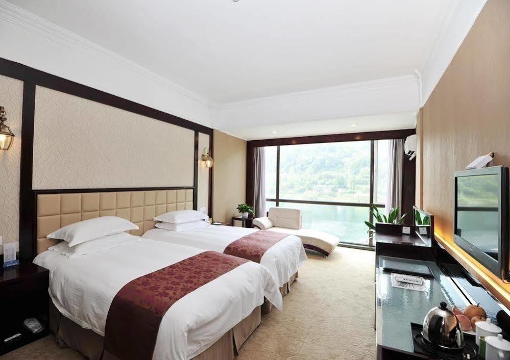 Jiande Yinyuan Hotel Tangcun Extérieur photo