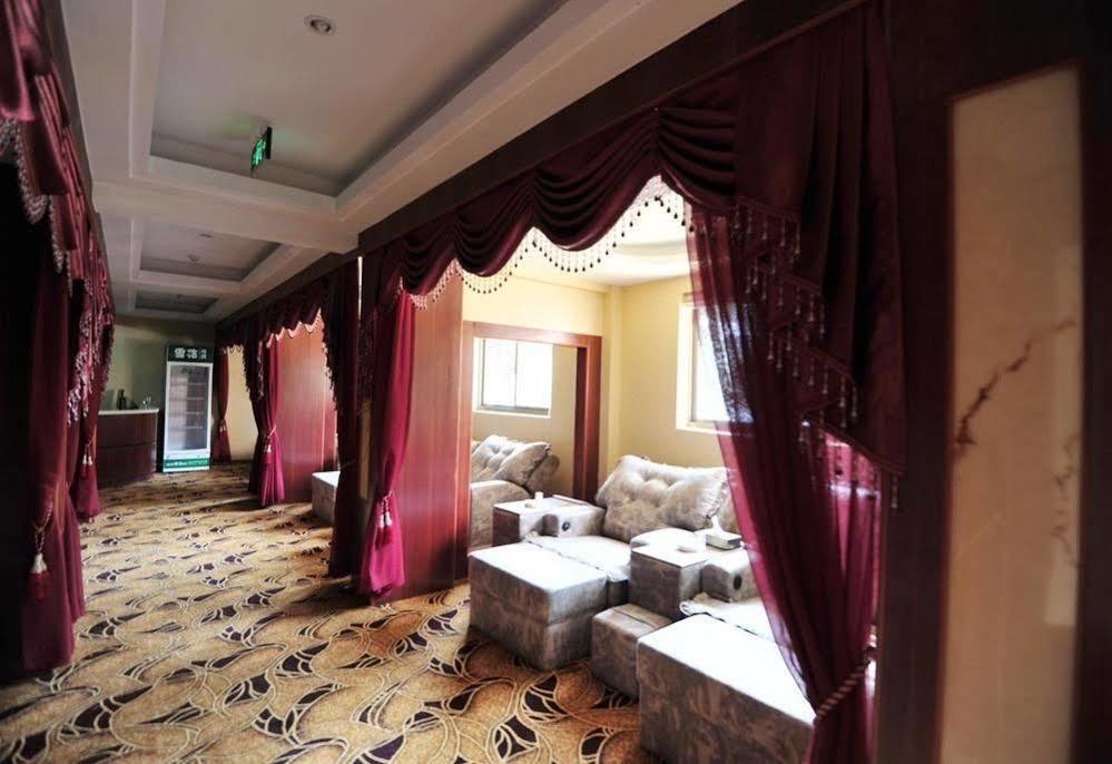 Jiande Yinyuan Hotel Tangcun Extérieur photo